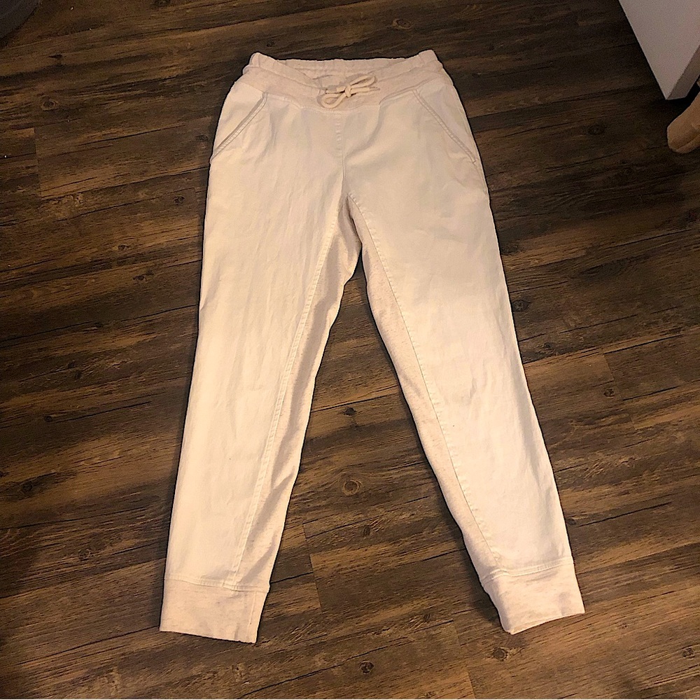 Varley cream oatmeal joggers sz XS